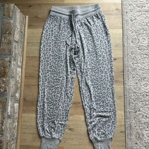 GAP Gray Textured Jogger Pants
